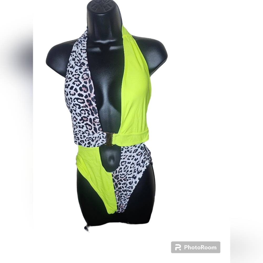 Ree Bees women's neon green/animal print one piece Swimwear size L